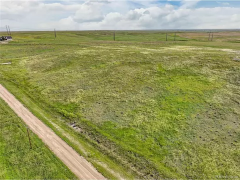 5496 S Tom Bay Ct, Bennett, CO 80102 photo 10