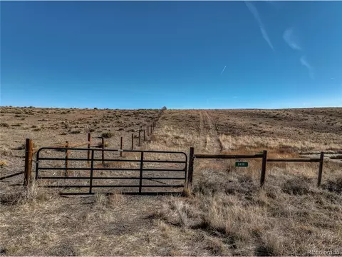 5496 S Tom Bay Ct, Bennett, CO 80102 photo 14