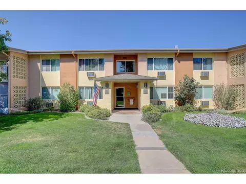 715 S Clinton St #7B, Denver, CO 80247