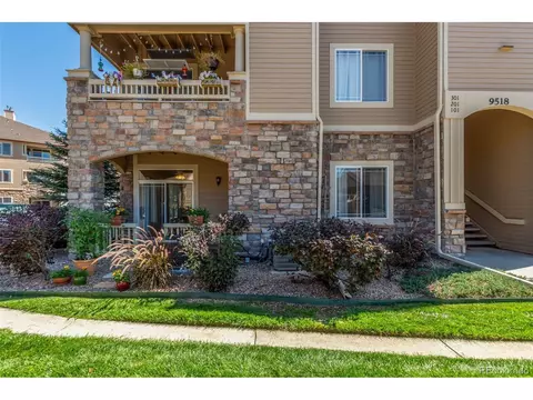 9518 W San Juan Cir #101, Littleton, CO 80128