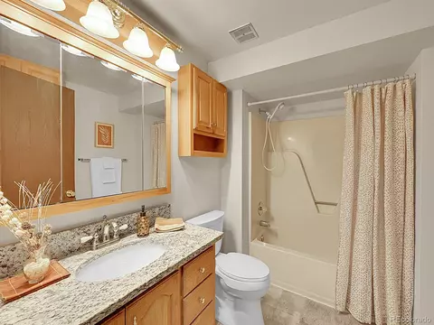 Undisclosed, Aurora, CO 80013 photo 15