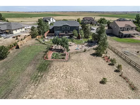 457 Valley Way, Bennett, CO 80102 photo 6