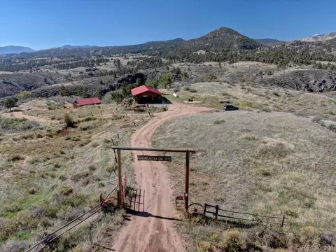 1165 Stagecoach Trl, Lyons, CO 80540 photo 2