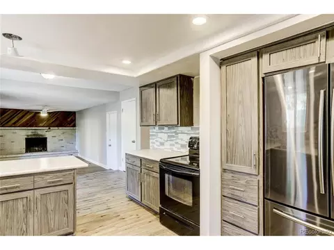 13657 Omega Cir, Lone Tree, CO 80124 photo 3