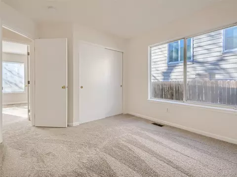 19064 E Carmel Cir, Aurora, CO 80011 photo 12