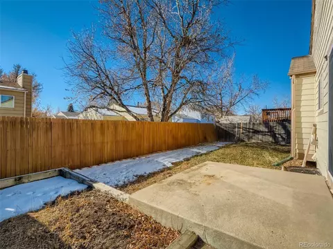 19064 E Carmel Cir, Aurora, CO 80011 photo 16