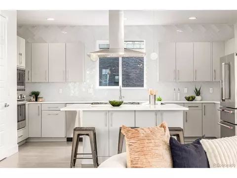 Kitchen - 8565 E 50th Dr, Denver, CO 80238 photo 1 of 6