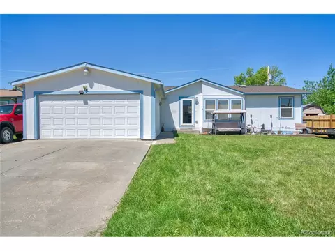 221 Elm St, Bennett, CO 80102 photo 1