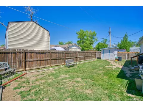 221 Elm St, Bennett, CO 80102 photo 4