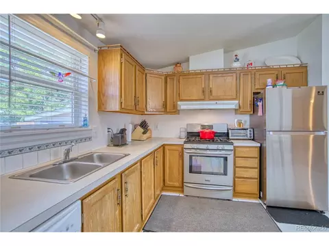 221 Elm St, Bennett, CO 80102 photo 9