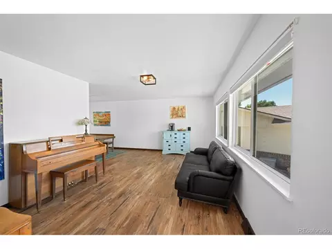 8083 E Oberlin Pl, Denver, CO 80237 photo 6