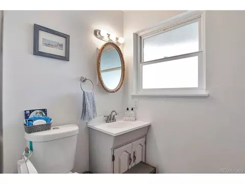 8083 E Oberlin Pl, Denver, CO 80237 photo 24