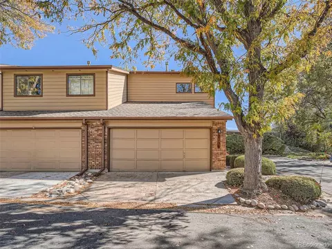 7134 E Dry Creek Cir, Centennial, CO 80112