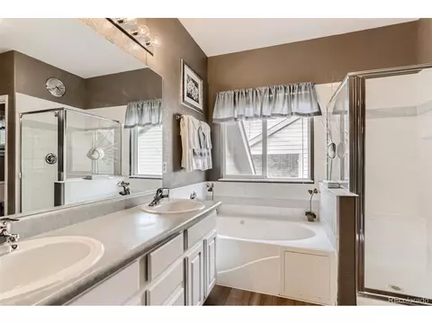 19410 E Pacific Dr, Aurora, CO 80013 photo 17