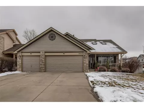 19410 E Pacific Dr, Aurora, CO 80013 photo 1