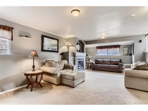 19410 E Pacific Dr, Aurora, CO 80013 photo 12