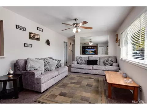 16581 E 7th Pl, Aurora, CO 80011 photo 8