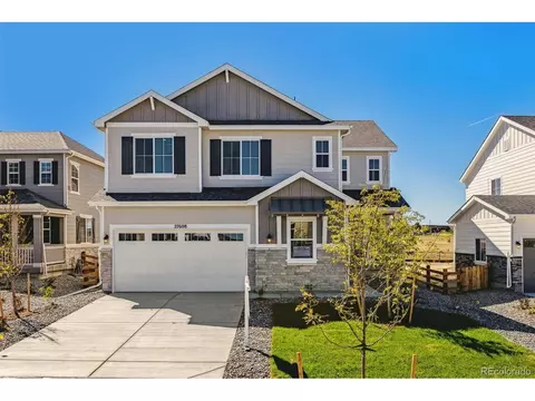 27608 E Indore Dr, Aurora, CO 80016