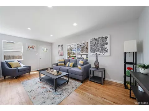 11090 E 7th Ave, Aurora, CO 80010 photo 3