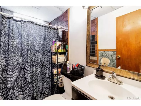 Undisclosed, Denver, CO 80239 photo 13
