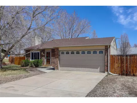 1049 Larch Dr, Windsor, CO 80550 photo 2