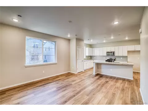23890 E 41st Ave, Aurora, CO 80019 photo 2
