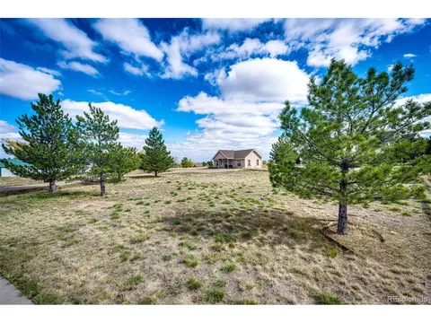 640 Green Gables Way, Bennett, CO 80102