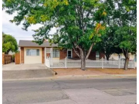 807 Harding Ave, Canon City, CO 81212