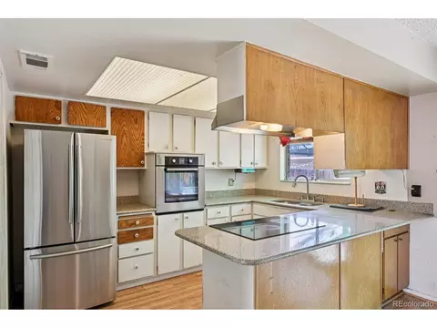 Kitchen - 9116 E Lehigh Ave, Denver, CO 80237 photo 4 of 6