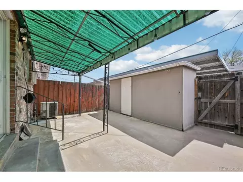 Exterior - 9116 E Lehigh Ave, Denver, CO 80237 photo 5 of 5