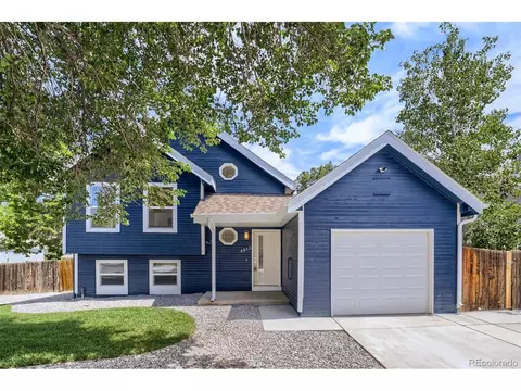 4852 S Salida Ct, Aurora, CO 80015