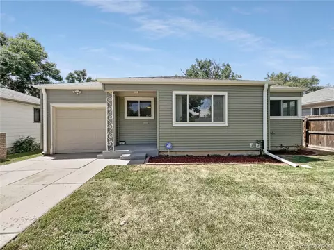 2275 Emporia St, Aurora, CO 80010