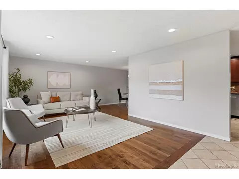 18624 E Kent Dr, Aurora, CO 80013 photo 4