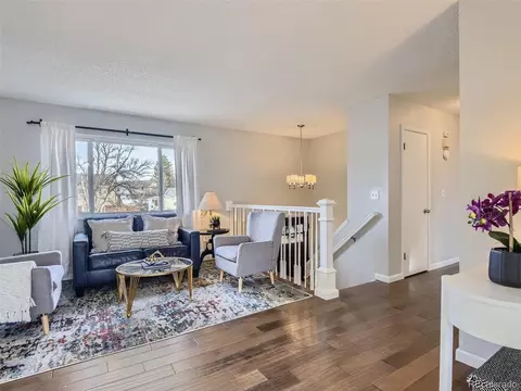 6925 S Dexter St, Centennial, CO 80122