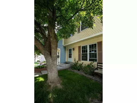 9383 W Ontario Dr, Littleton, CO 80128