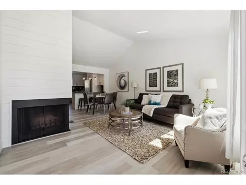 19704 E Loyola Cir, Aurora, CO 80013