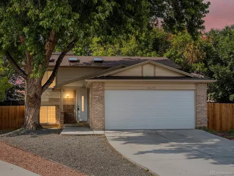 6229 Zenobia Ct, Arvada, CO 80003