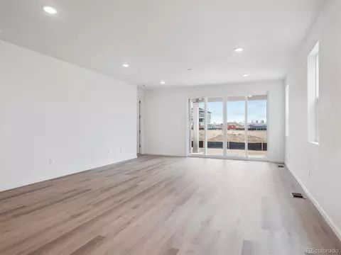 24787 E 40th Ave, Aurora, CO 80019 photo 7