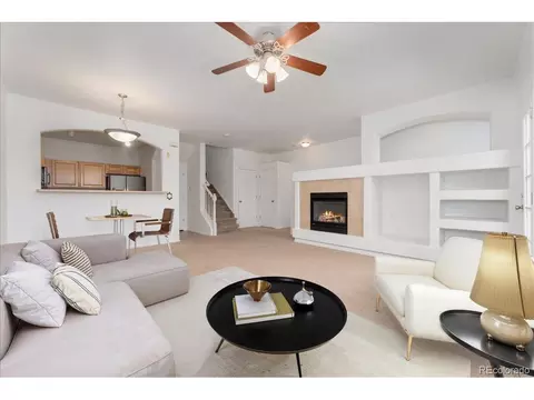 5255 Memphis St #219, Denver, CO 80239