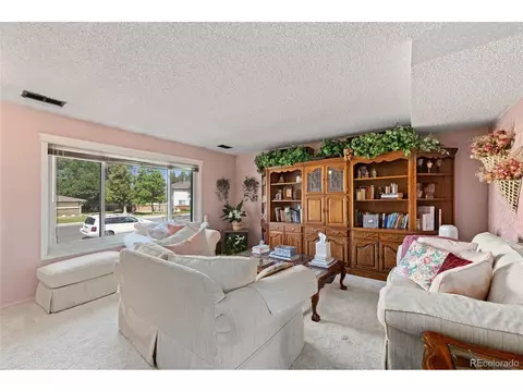 9210 E Lehigh Ave, Denver, CO 80237 photo 5