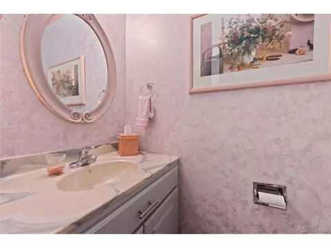 9210 E Lehigh Ave, Denver, CO 80237 photo 16