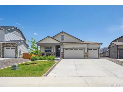 14670 Guernsey Dr, Mead, CO 80542