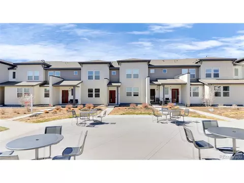 16087 Elk Pl, Denver, CO 80239 photo 3