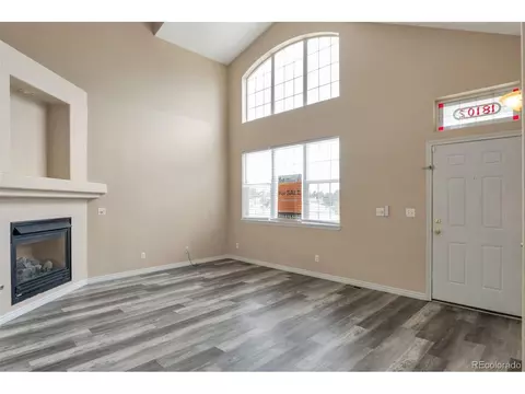 Living - 18102 E Bethany Pl, Aurora, CO 80013 photo 3 of 6