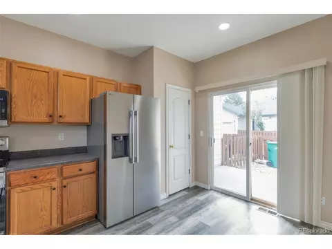 Kitchen - 18102 E Bethany Pl, Aurora, CO 80013 photo 2 of 2