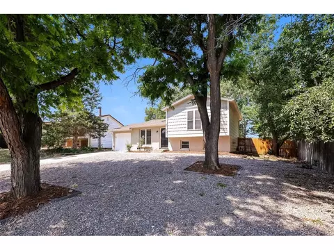Exterior - 2551 S Kittredge Way, Aurora, CO 80013 photo 2 of 5