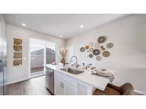 622 Wagon Wheel Way, Bennett, CO 80102 photo 7