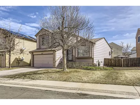 4064 Dunkirk Ct, Denver, CO 80249 photo 2