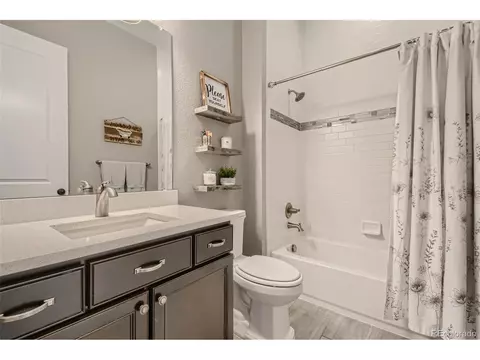 7703 S Quantock Way, Aurora, CO 80016 photo 15