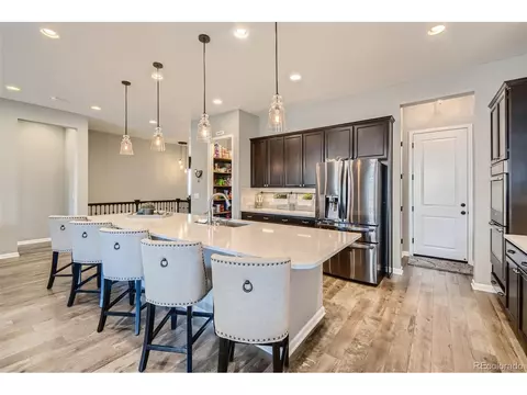 7703 S Quantock Way, Aurora, CO 80016 photo 4